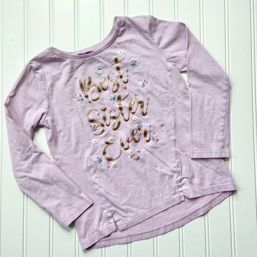 •Carter’s• Best Sister Ever graphic tee